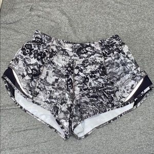 Lululemon hotty hot shorts